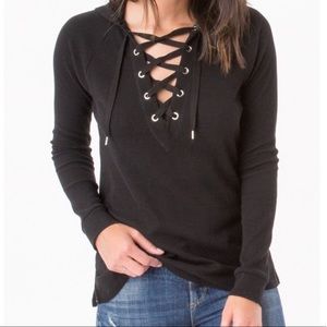 Black Crisscross Waffle Material Hoodie Top